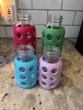 Glass Baby Bottle with Silicone Sleeve - Pink, Blue, Green, Red - Unknown Brand